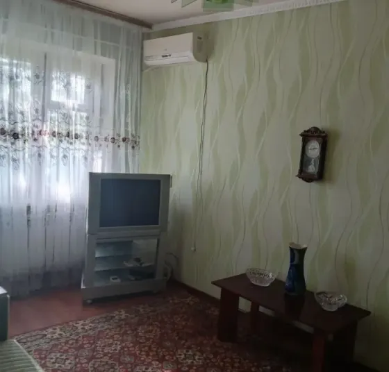 Сдам 3-х комнатную квартиру на Черемушках Макеевка