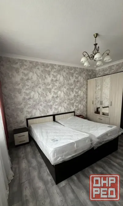 сдаю однокомнатную квартиру 37.0 м² этаж 4/10 в ворошиловском районе, ориентир динамо Донецк - изображение 1