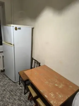 сдам однокомнатную квартиру в калининском районе. Донецк