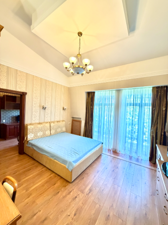 Липки. Продажа 5-ти комн.кв-ры. Донецк