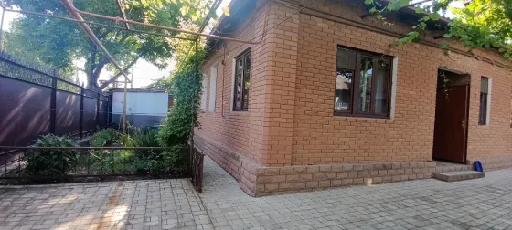 Продам дом 73 м² на Семашко. Газ. Санузел в доме. Гараж. Донецк