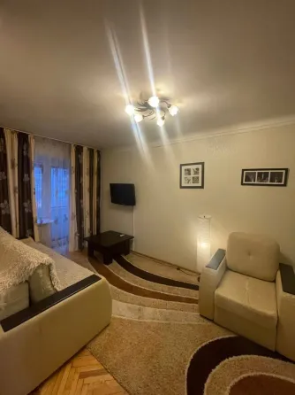 Сдается 1-комнатная квартира Топаз, ул. Куйбышева в Куйбышевском районе Донецк