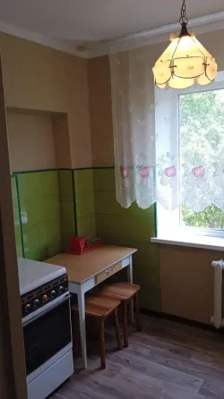 Сдам 2 х комн квартиру на Цирке Донецк