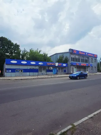 Продам отдельно стоящее здание торгово-развлекательного центра "Крутой поворот" Макеевка