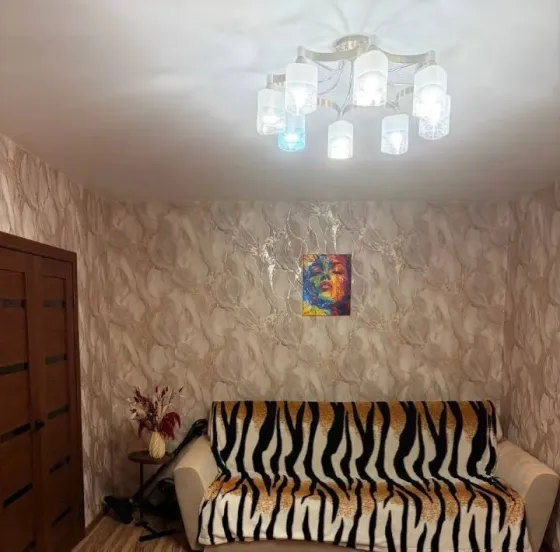 бакинские комиссары рядом с дгую Донецк