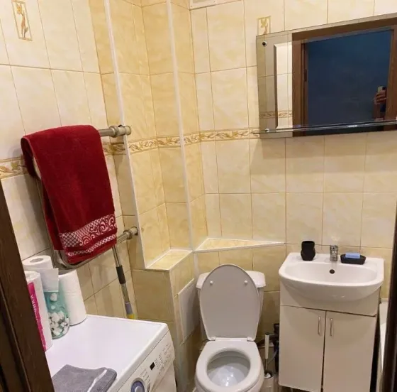 бакинские комиссары рядом с дгую Донецк