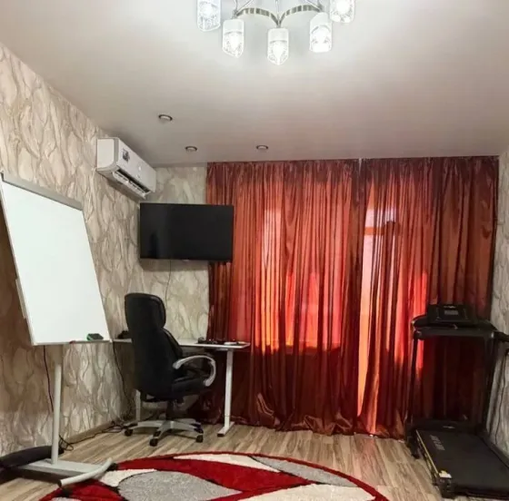 бакинские комиссары рядом с дгую Донецк