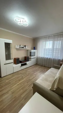 сдаю 2 ком. квартиру на долгий срок! Донецк
