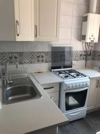 Сдам 2комнатную квартиру в Ленинском районе, ул. Большая Магистральная 3. Донецк