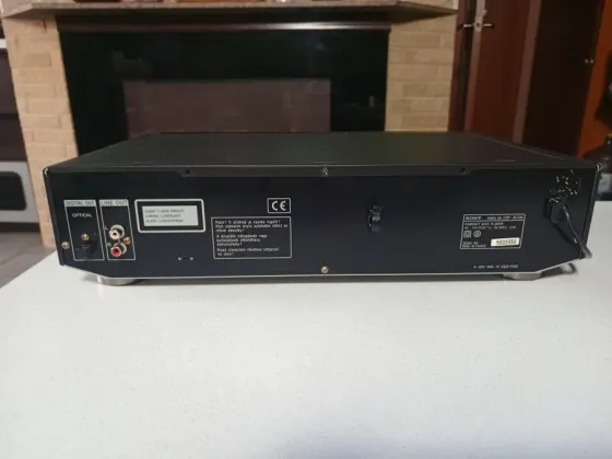 Проигрыватель CD дисков "SONY" CDP-XE700. Донецк