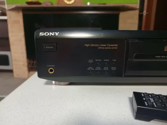 Проигрыватель CD дисков "SONY" CDP-XE700. Донецк