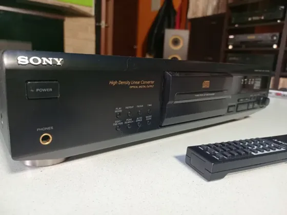 Проигрыватель CD дисков "SONY" CDP-XE700. Донецк
