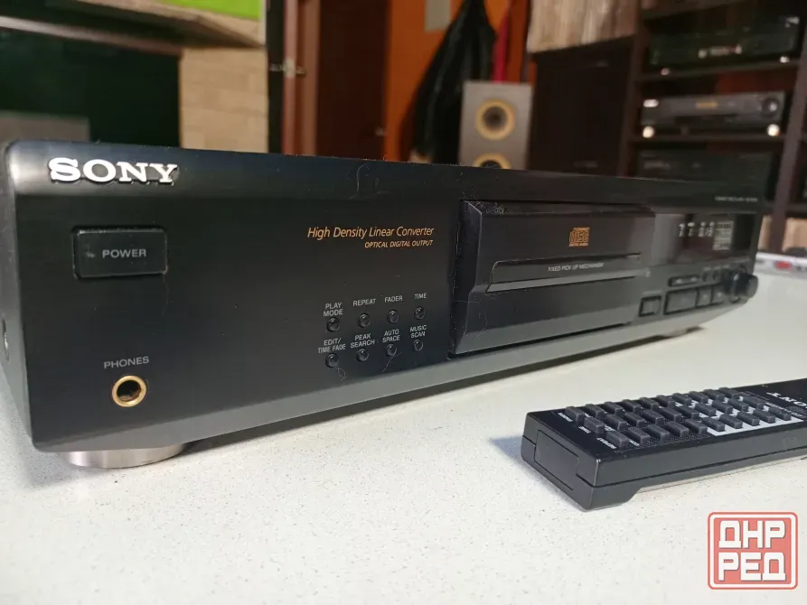 Проигрыватель CD дисков "SONY" CDP-XE700. Донецк - изображение 2
