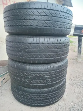 Продаю резину 265 60 18 Донецк