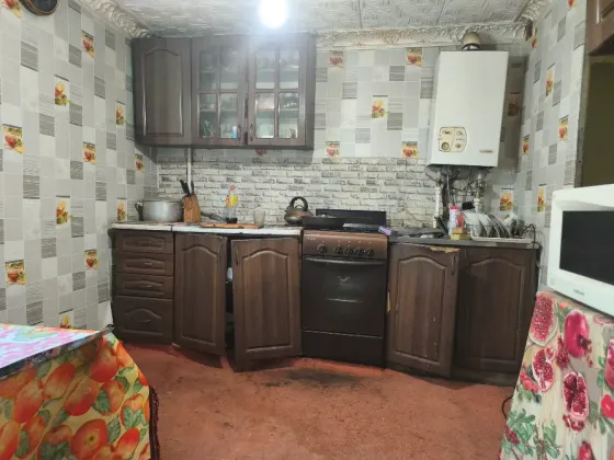 Продам квартиру на земле в р-не 55 квартала Макеевка
