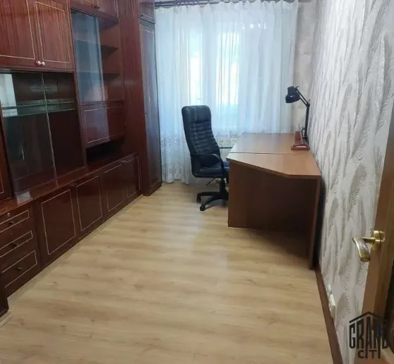 Сдам 4 ком.кв в центре, Ворошиловский район, проспект Дзержинского Грин Плаза Донецк