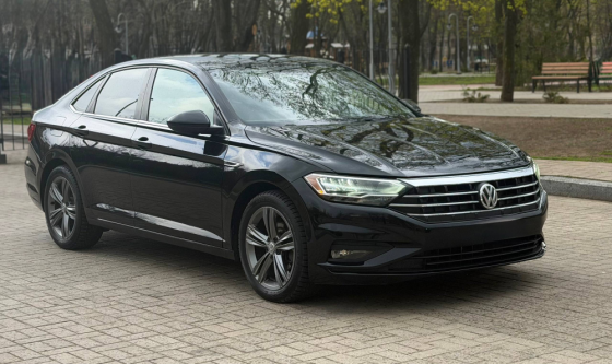 Volkswagen Jetta MK7 R-Line полное переоформление Донецк