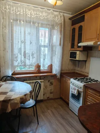 Продам 2-комнатную квартиру в Ворошиловском районе Донецк