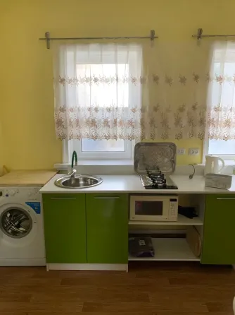 Сдам двухкомнатный дом в Кировском р-не Донецк