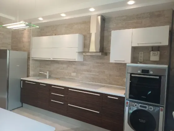 Продам 3-х комн. квартиру в новострое Донецк