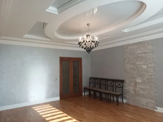 Продам 3-х комн. квартиру в новострое Донецк