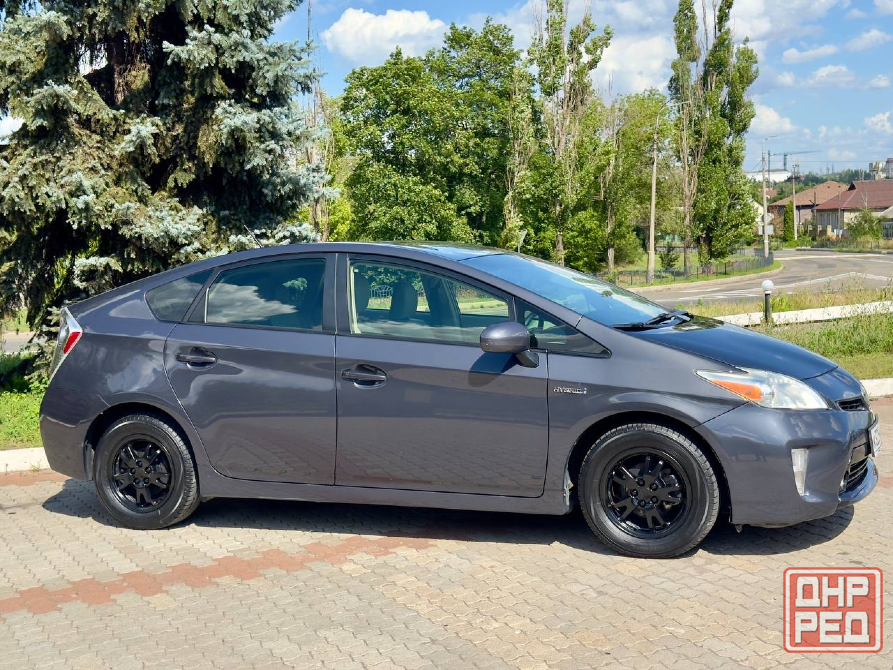 Toyota Prius 2015г.в. Донецк - изображение 4