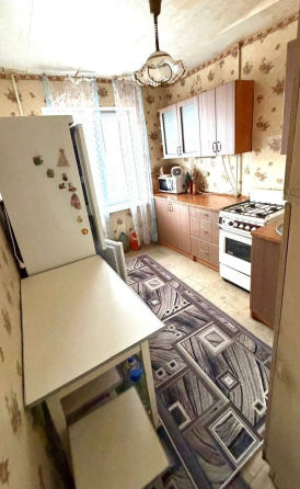 Продам 3х комнатную квартиру в Пролетарском районе Донецк