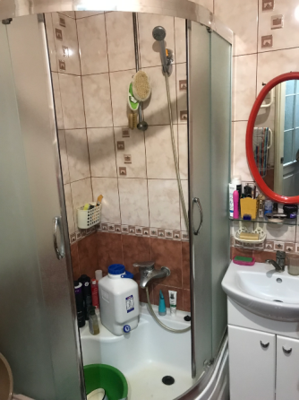 Продам 1ком Текстильщик 2эт ост 22 училище Донецк