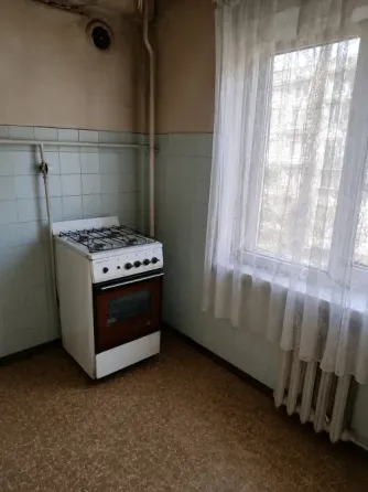 Продам 2-квартиру. Хороший район. Хороший этаж. Хорошая цена. Донецк