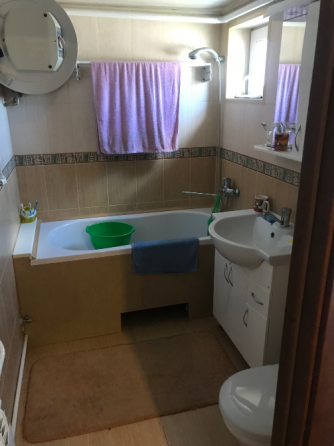 Продам дом Текстильщик рядом 110 м2 с ремонтом,8 сот Донецк