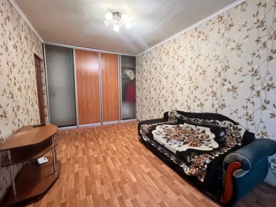 сдается 1к.кв, 7/9 эт, ворошиловский район, набережная. Донецк