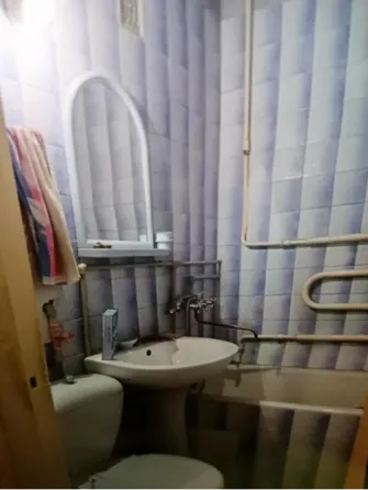 Продается 2 к.квартира 3/5 ул. Мушкетовская Калининский р-н Донецк