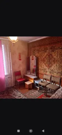 сдам 3 к.кв. киевский р. маяк 25000 р. вода график добивает. Донецк