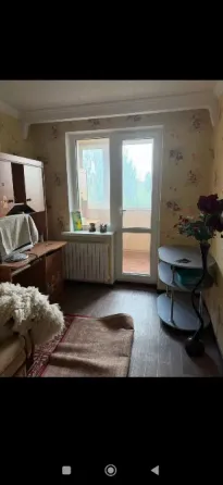 сдам 3 к.кв. калининский р. детская областная 30000 р. Донецк