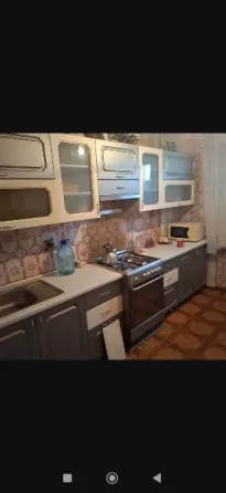сдам 3 к.кв. киевский р. маяк 25000 р. вода график добивает. Донецк