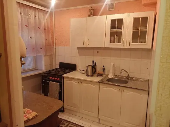 Продаётся 1-но ком квартира в Кировском р-не, ул. Островского Донецк