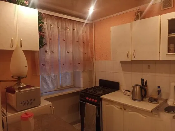 Продаётся 1-но ком квартира в Кировском р-не, ул. Островского Донецк