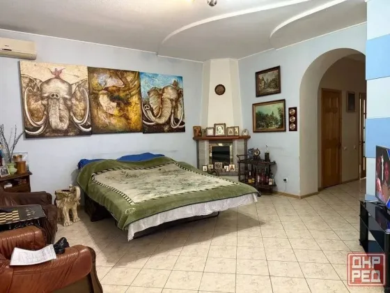 Продаётся дом 212 кв.м. Мариуполь