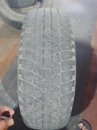 Продам шины 195,65,15 Донецк