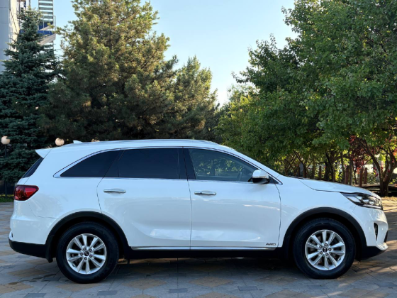Kia Sorento 2018 год Донецк