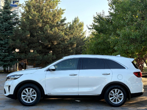 Kia Sorento 2018 год Донецк