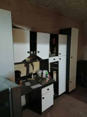 Продается 2 ком первая площадка Донецк