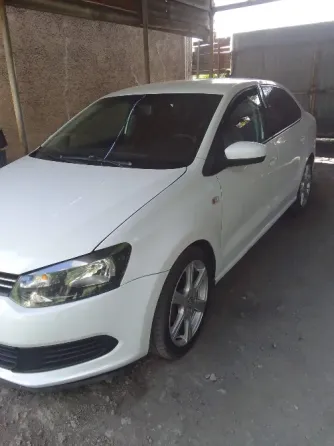 Автомобиль Volkswaqen Polo V Донецк