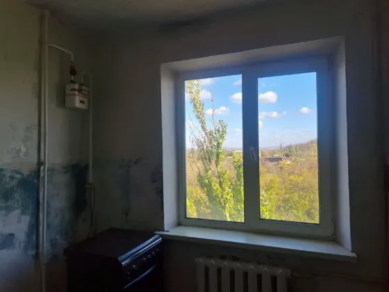 Продается квартира под ремонт. Макеевка