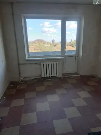 Продается квартира под ремонт. Макеевка