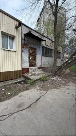 Фасадное здание 239 м.кв,Калининский р-н,Донецк Донецк