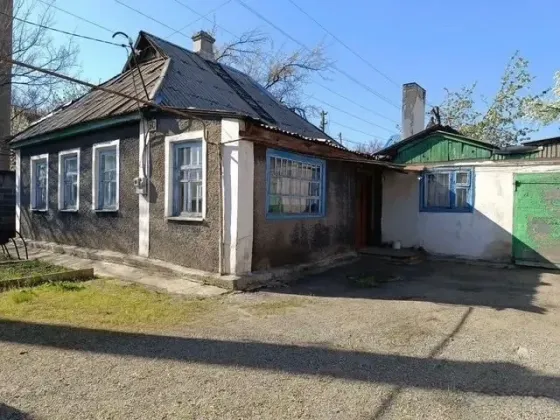 Продается 6-ти комнатный дом в Буденновском районе! Донецк