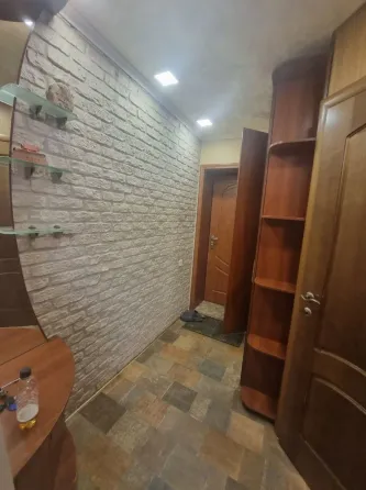 Продается 3-комнатная квартира в Ворошиловском р-не Донецка. Донецк