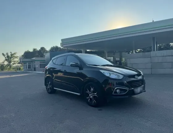 Продам Hyundai ix35 2.0 дизель Донецк