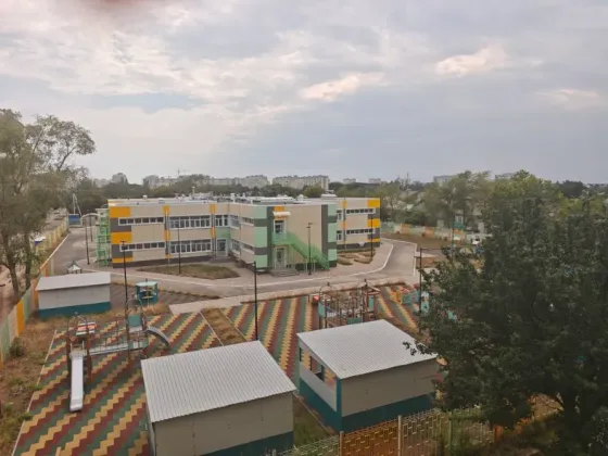 Продается 2-комнатная квартира в Левобережном районе Мариуполь